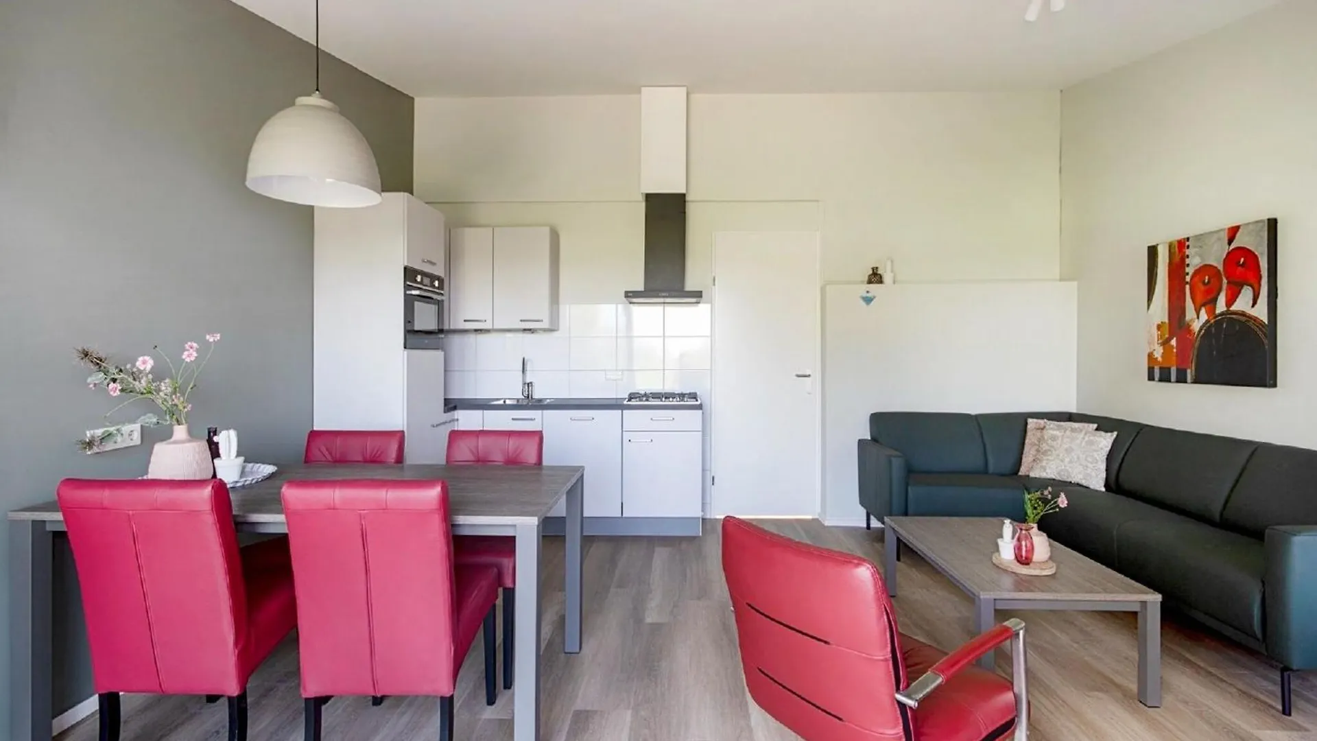 Nice Bungalow With Sauna And Bubble Bath, On A Holiday Park, 4 Km Valkenburg Walem Netherlands
